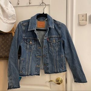 Levi’s denim jacket